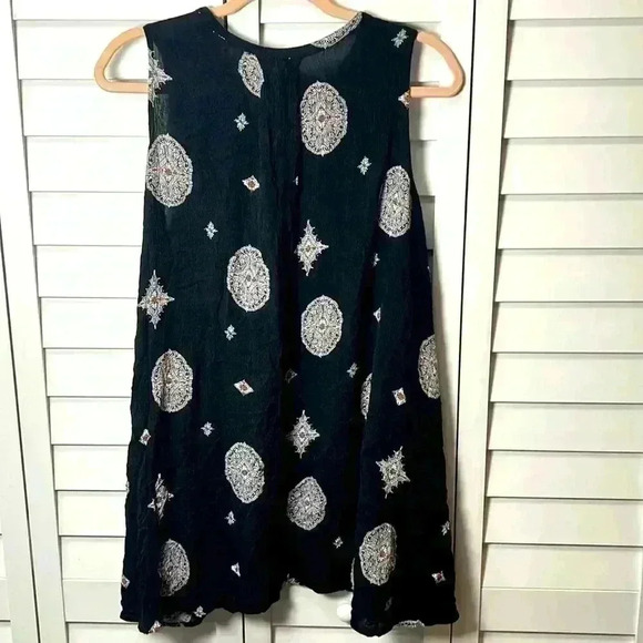Free People Sleeveless Tree Swing Tunic Top Size Small Black - Picture 9 of 11